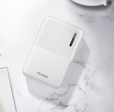 Heating Vest Mobile Power Bank – Compacte Energiebron voor Warmtevesten